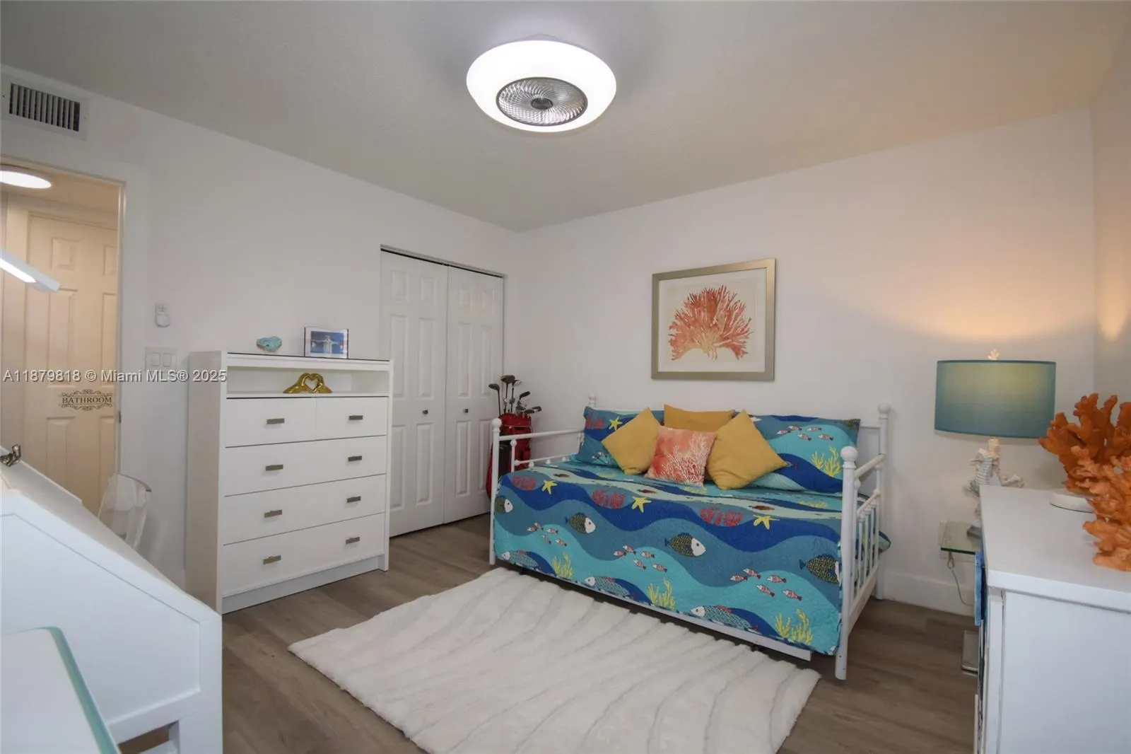 7632 Fairfax Dr, #7632