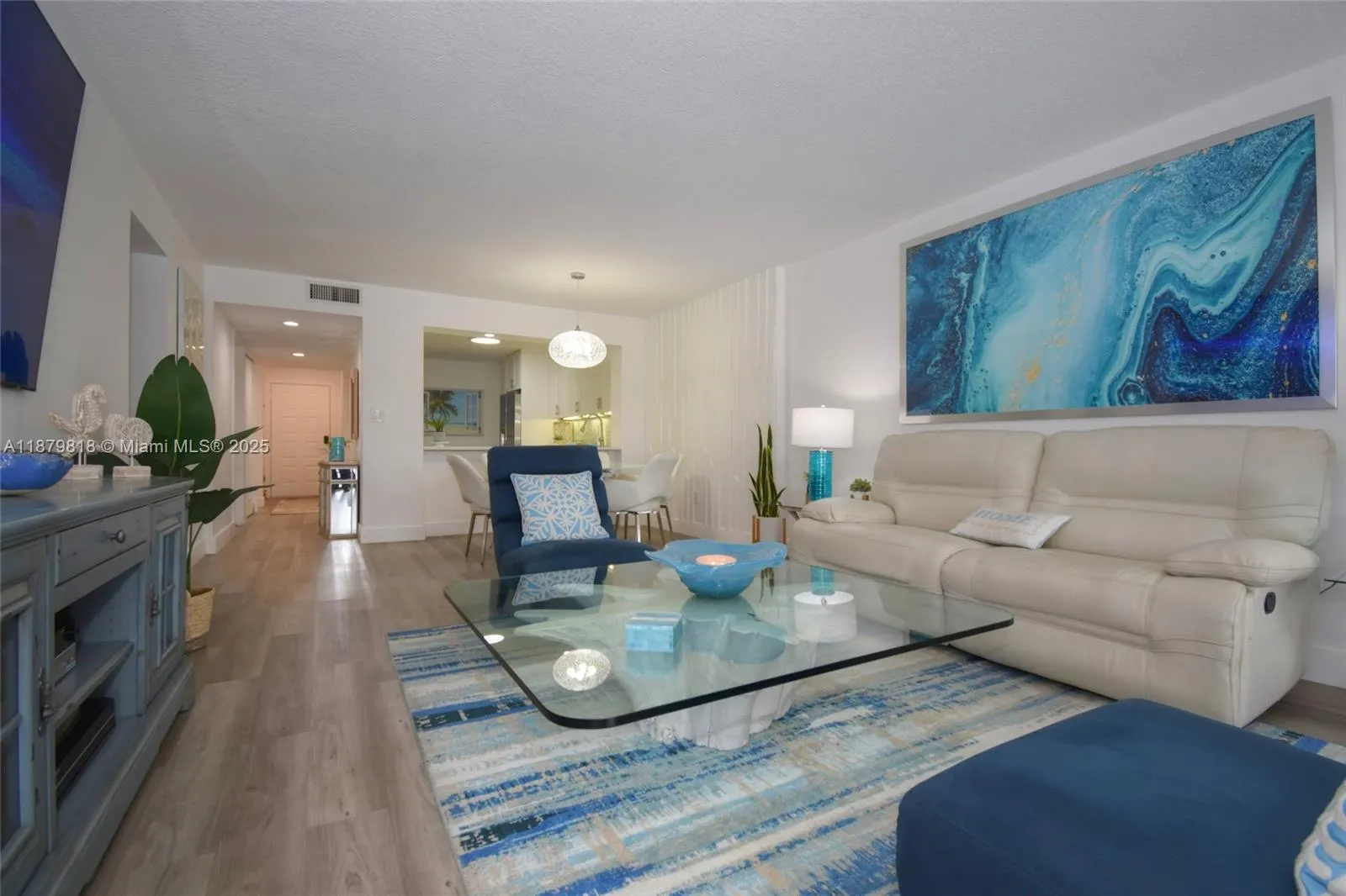 7632 Fairfax Dr, #7632