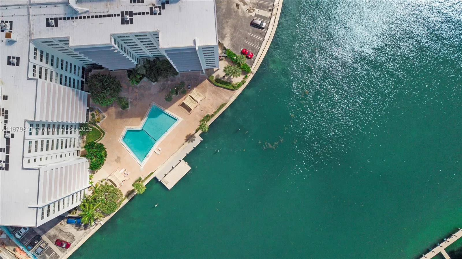 9100 W Bay Harbor Dr, #11A