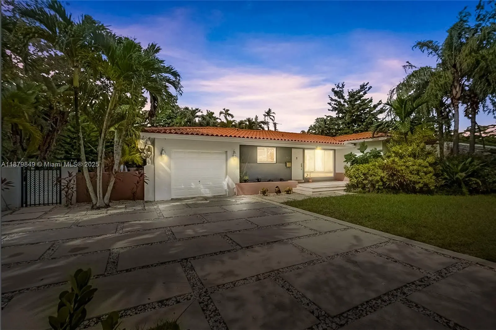 911 Mariana Ave