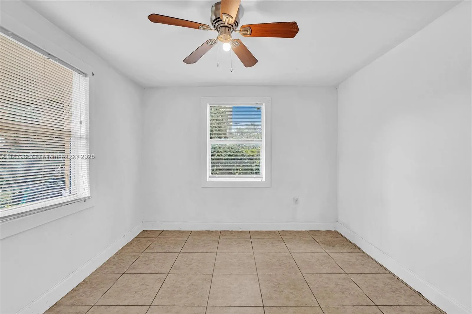 2800 NW 6th Ct