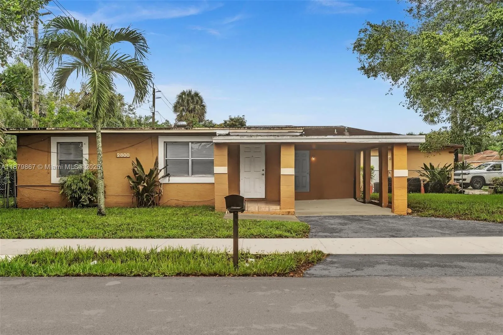 2800 NW 6th Ct