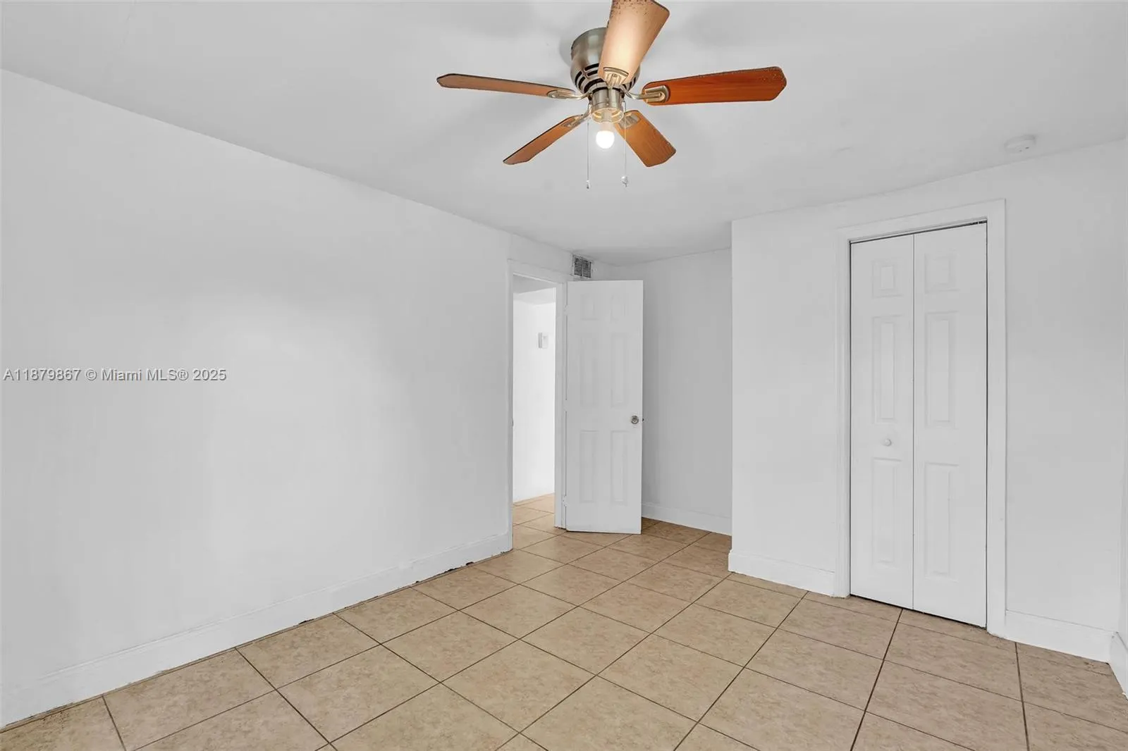 2800 NW 6th Ct