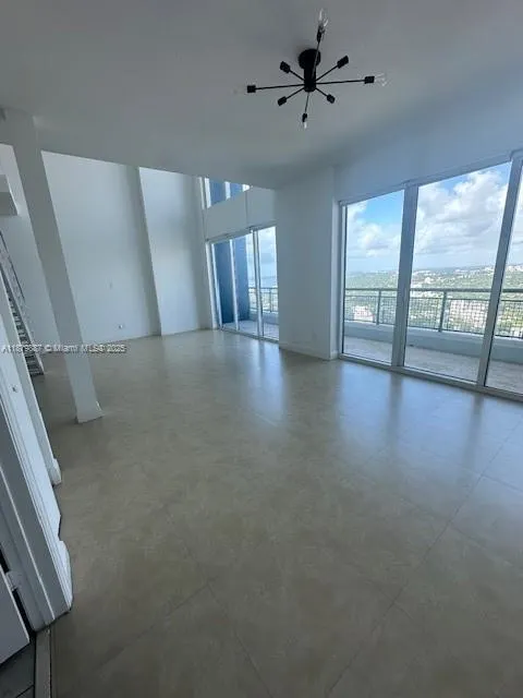 60 SW 13th St, #4407
