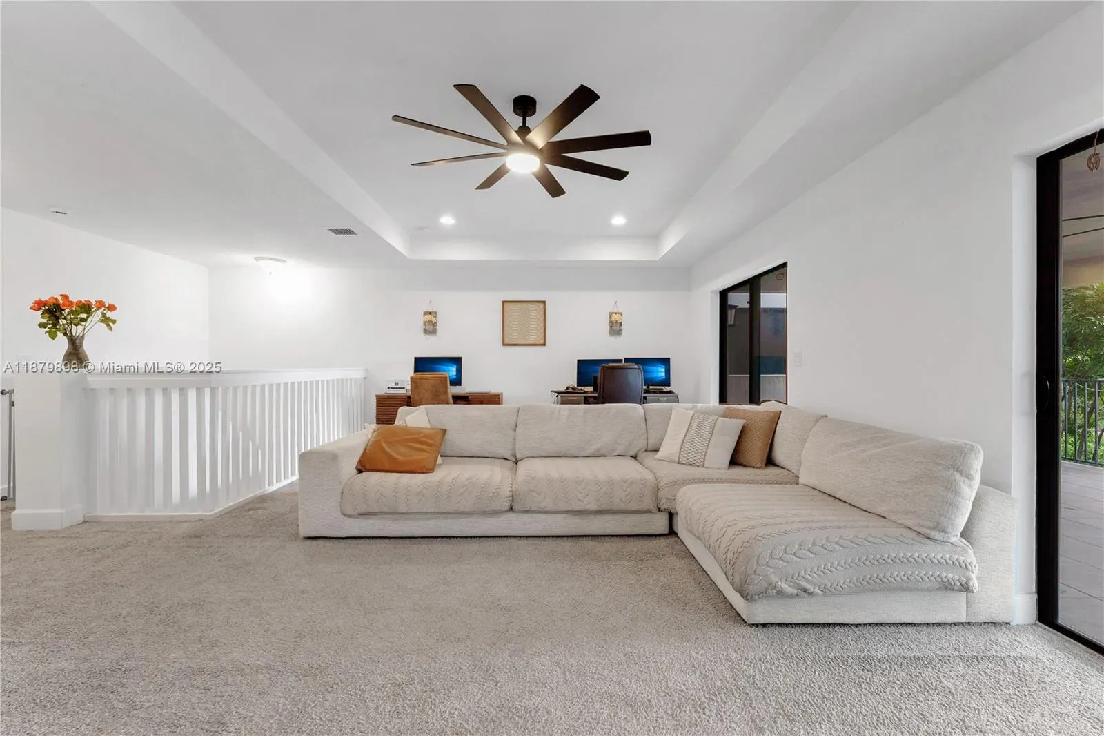 3374 NW 5th St