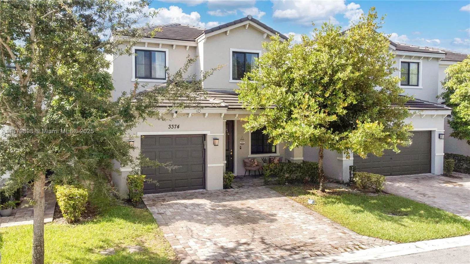 3374 NW 5th St