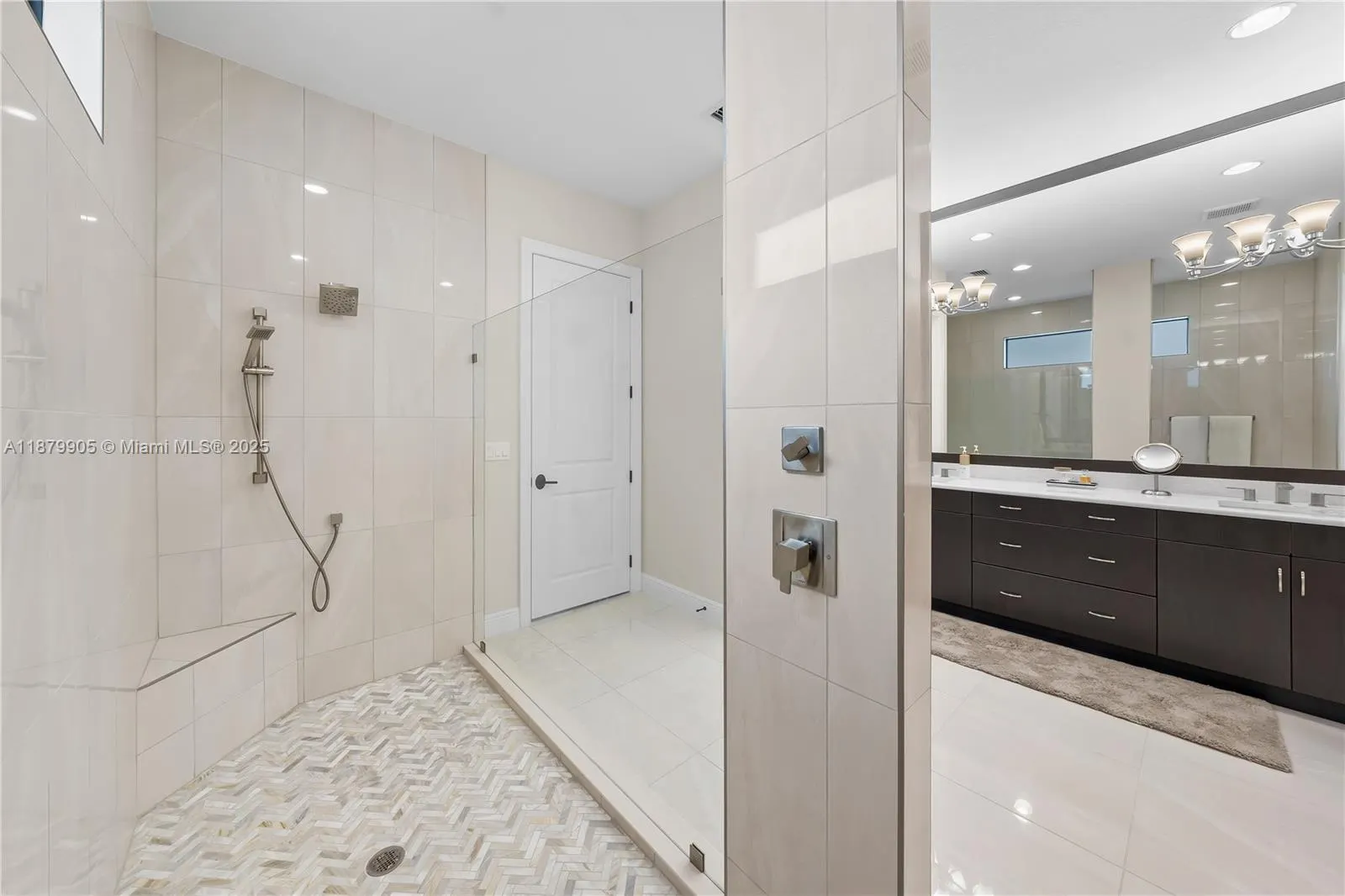 13189 Faberge Pl