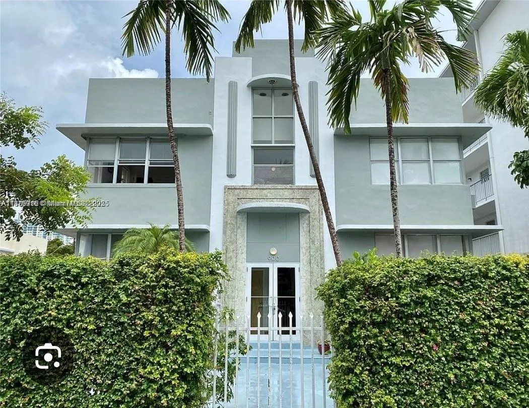 900 Jefferson Ave, #10