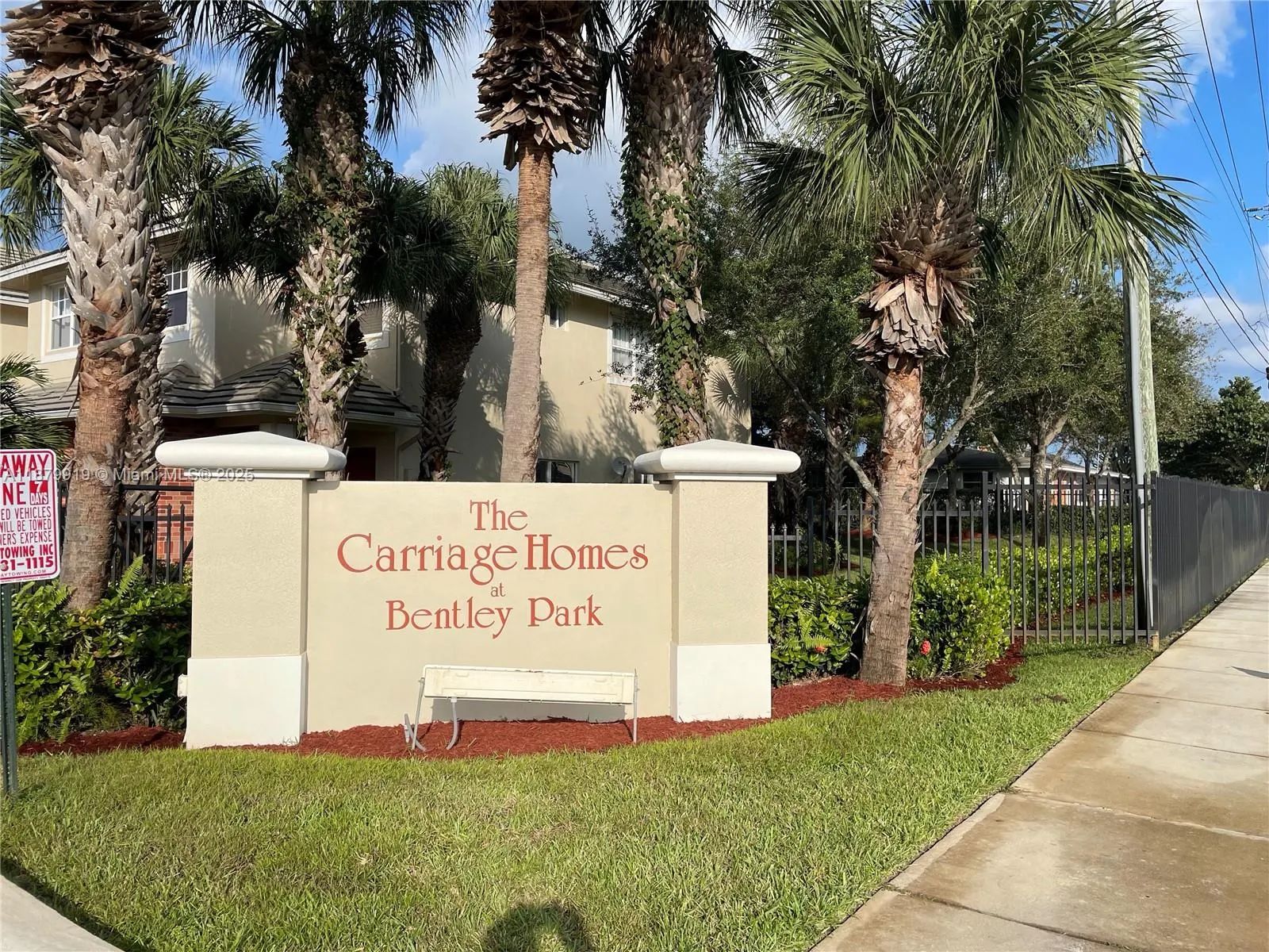2904 NW 33rd Ter