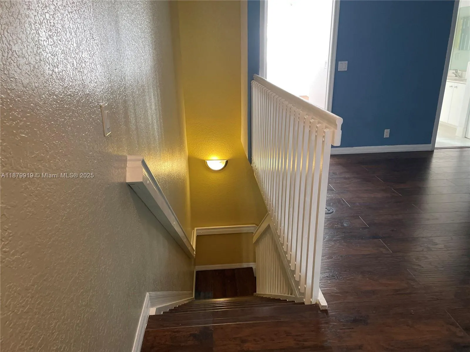 2904 NW 33rd Ter