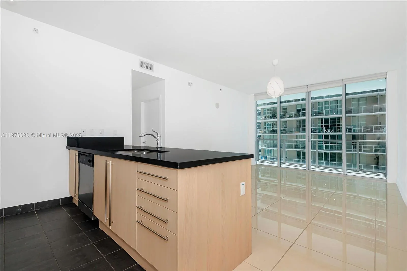 1111 SW 1st Ave, #1915-N