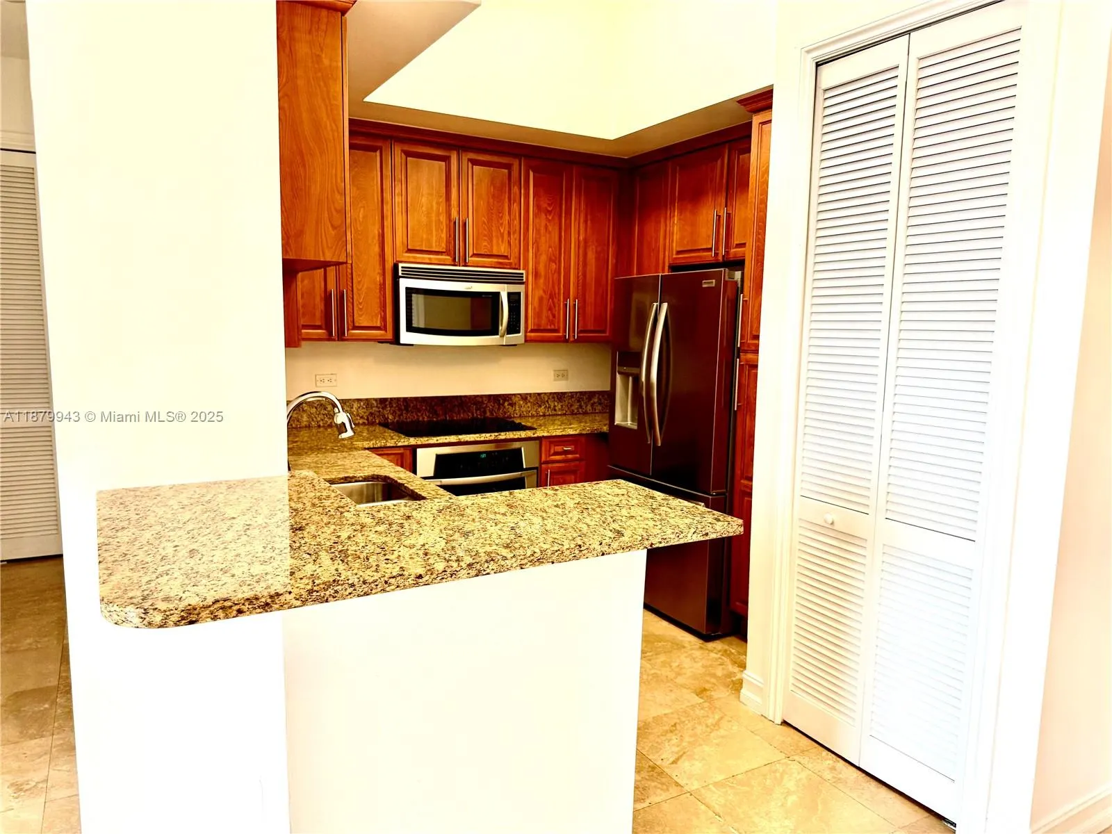 1805 Ponce De Leon Blvd, #719