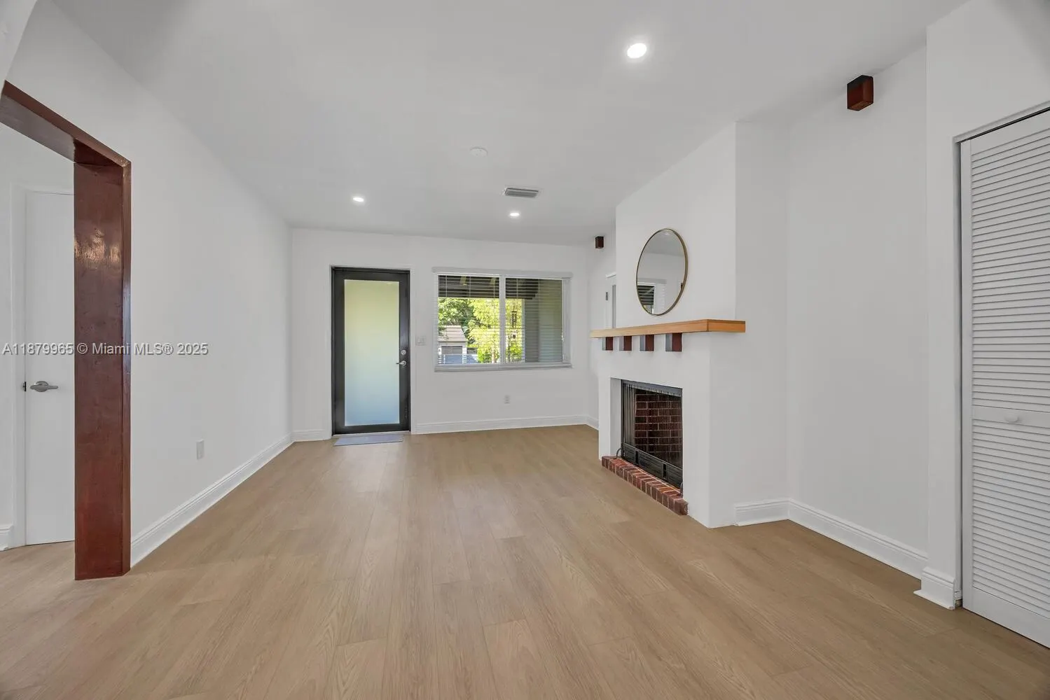211 SW 22nd Rd, #0