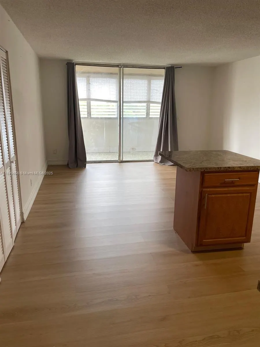 406 NW 68th Ave, #525