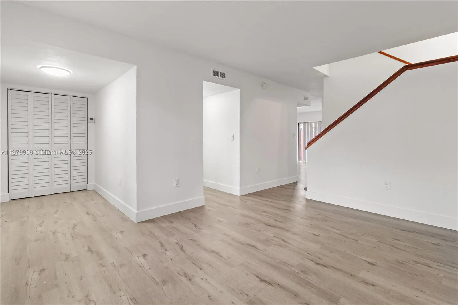 570 NW 109th Ave, #1205