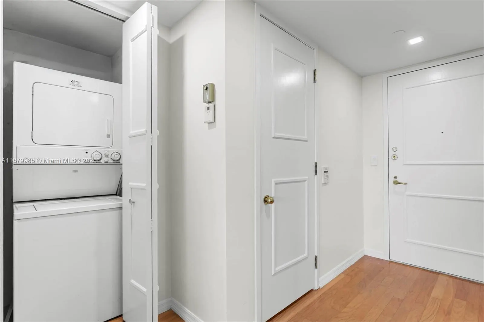 19500 Turnberry Way, #3C