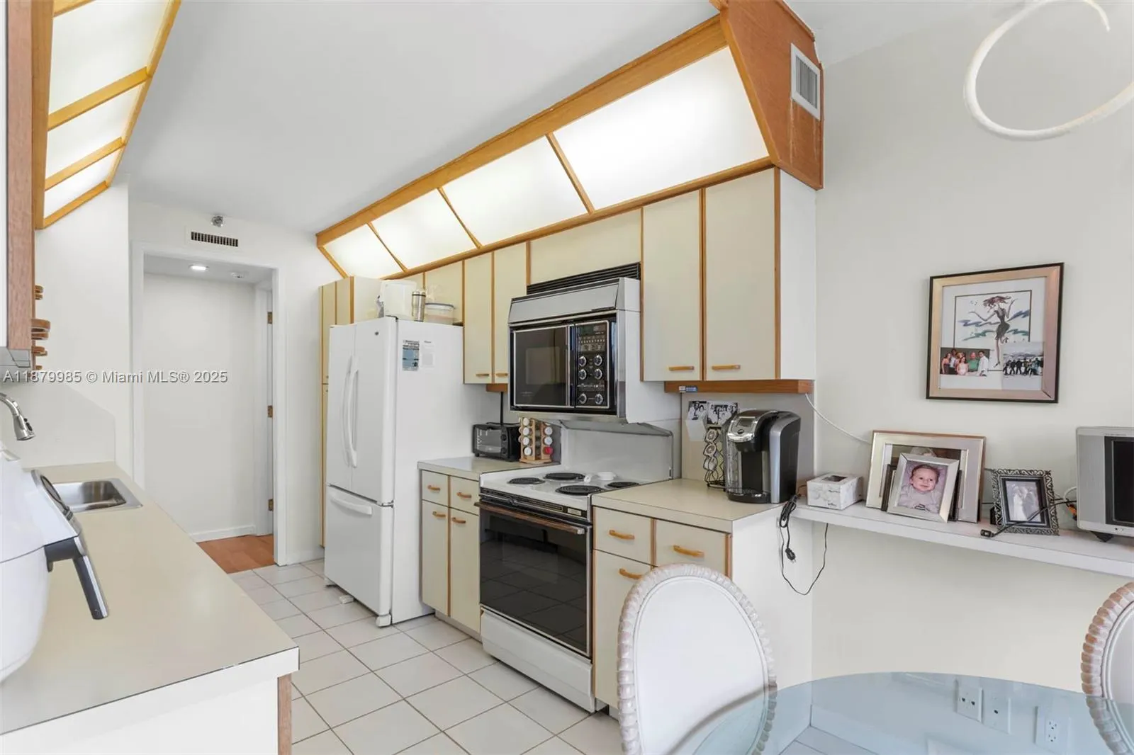 19500 Turnberry Way, #3C