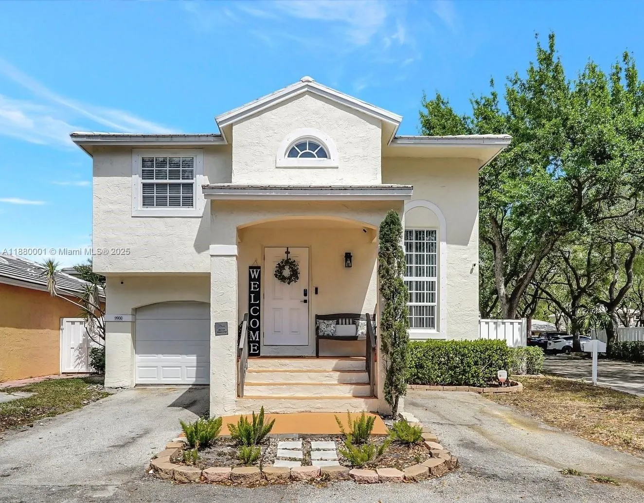 9900 NW 2nd Ct