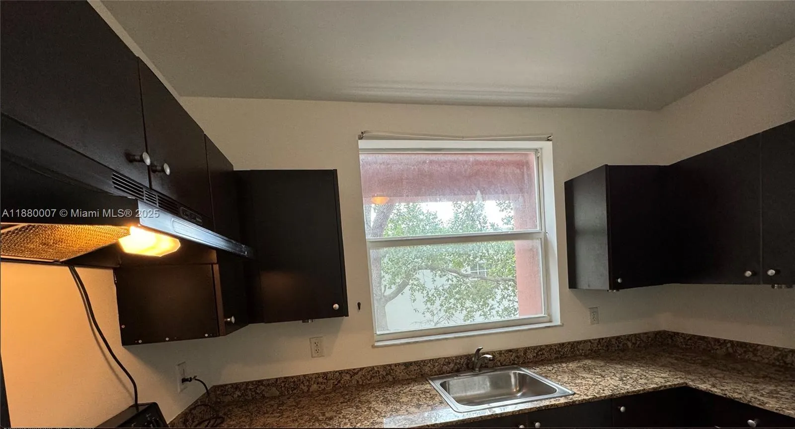529 NE 62nd St, #302