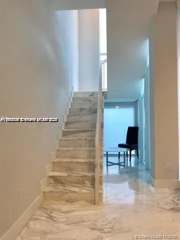 400 Sunny Isles Blvd, #103