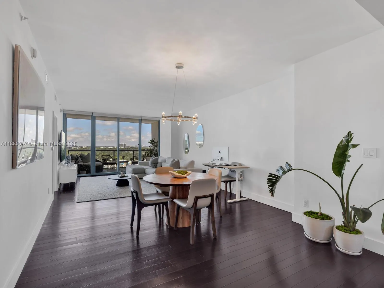 601 NE 36th St, #1304