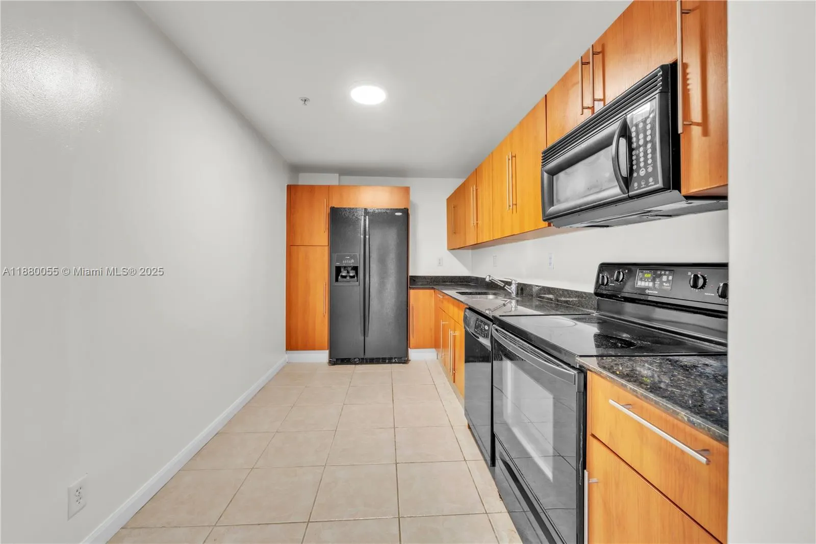 3000 S Ocean Dr, #1208