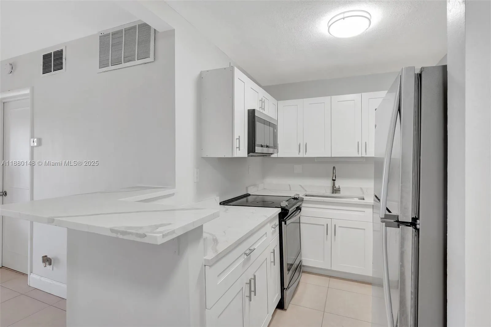 2970 NE 16th Ave, #403