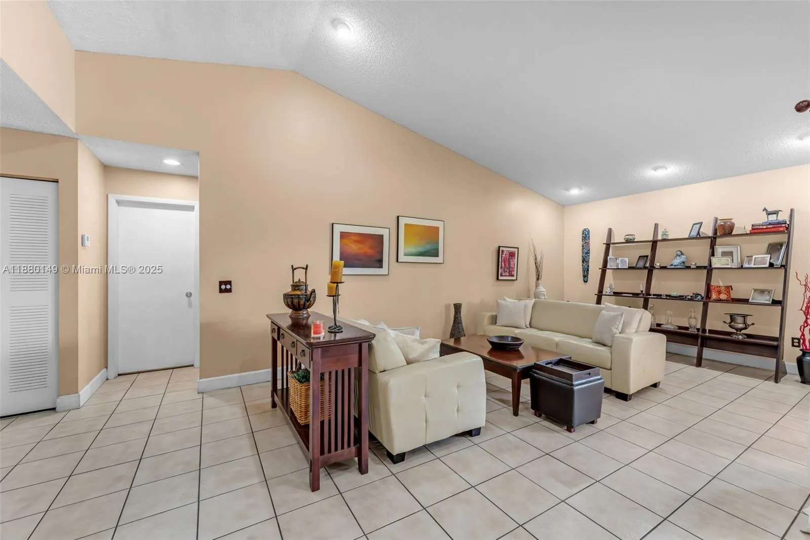 14729 SW 53rd Ter