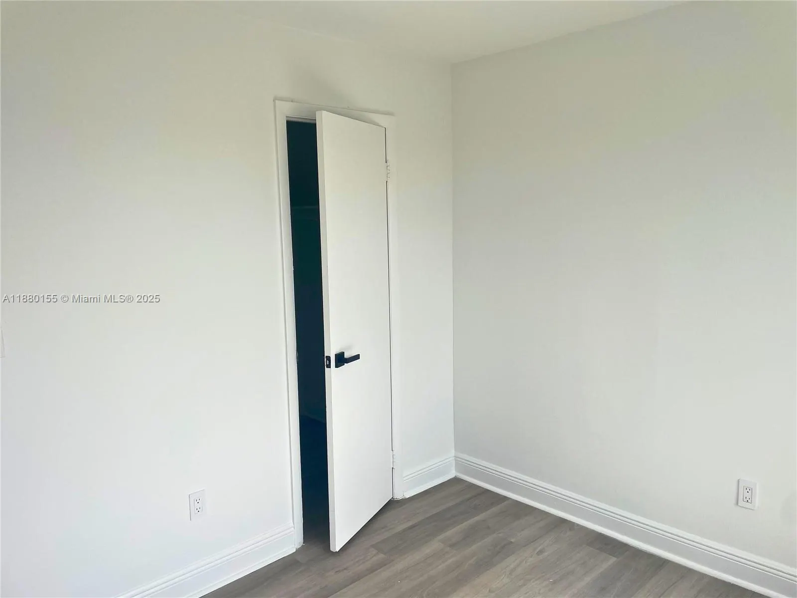 498 NW 165th St Rd, #D-601