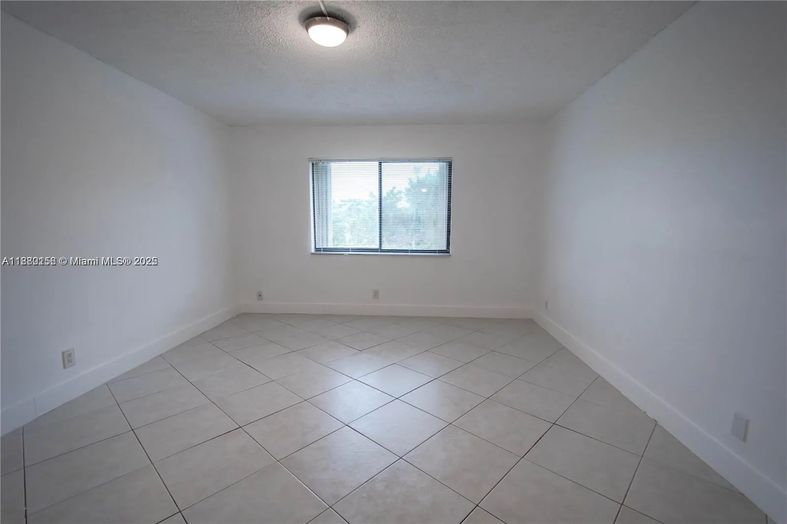 16471 Blatt Blvd, #106