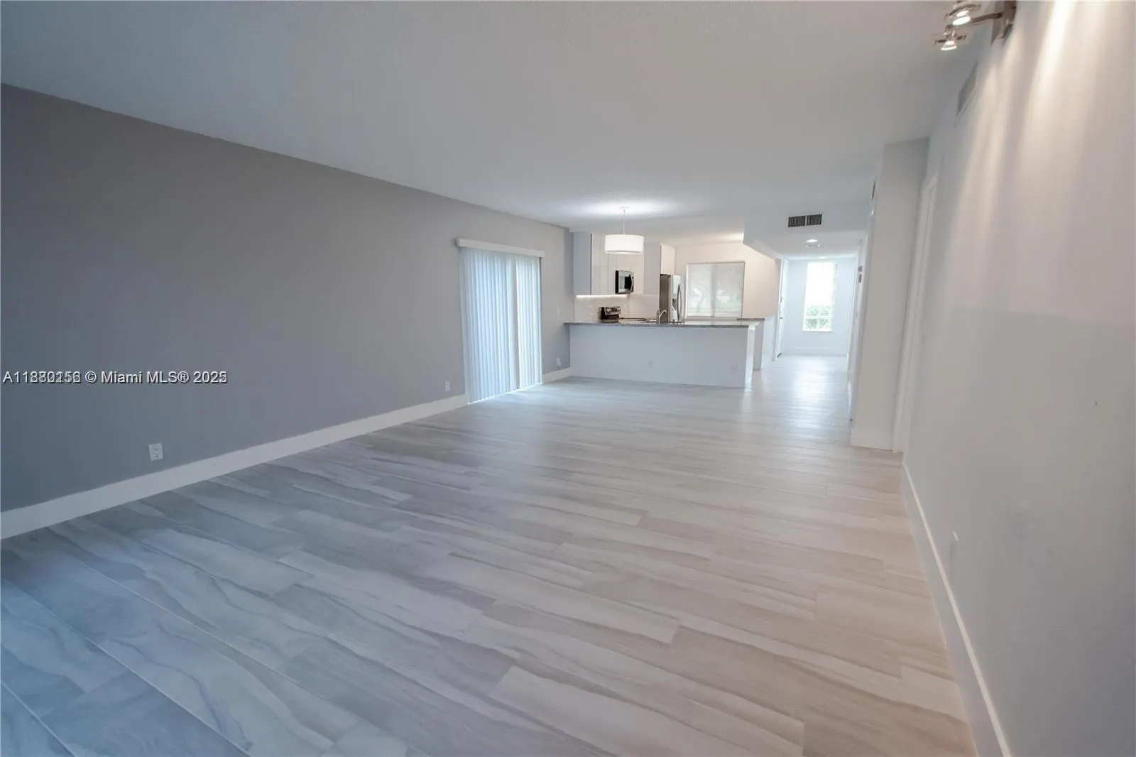 16471 Blatt Blvd, #106