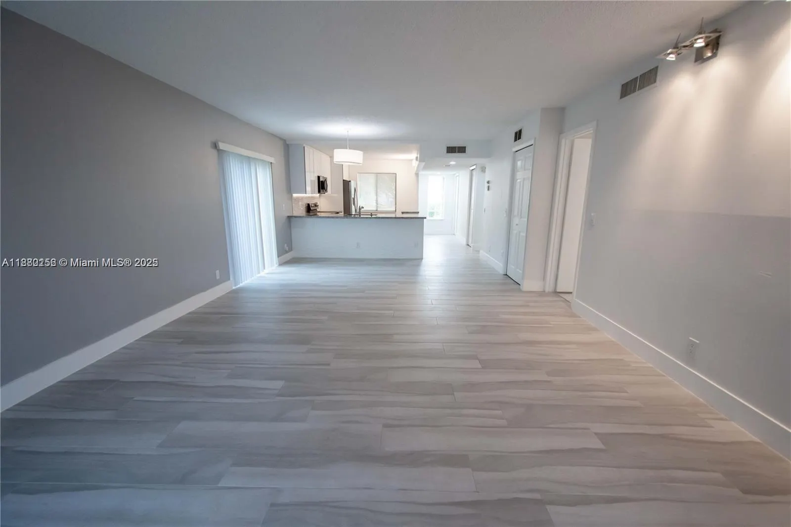 16471 Blatt Blvd, #106