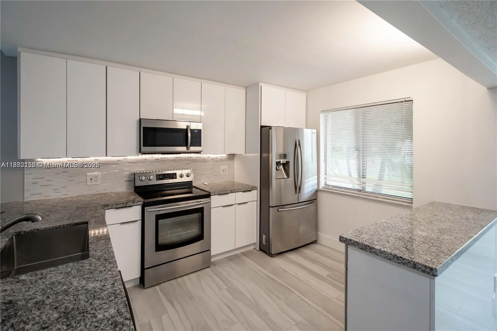 16471 Blatt Blvd, #106