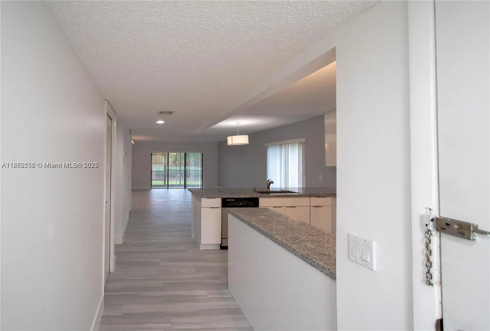 16471 Blatt Blvd, #106