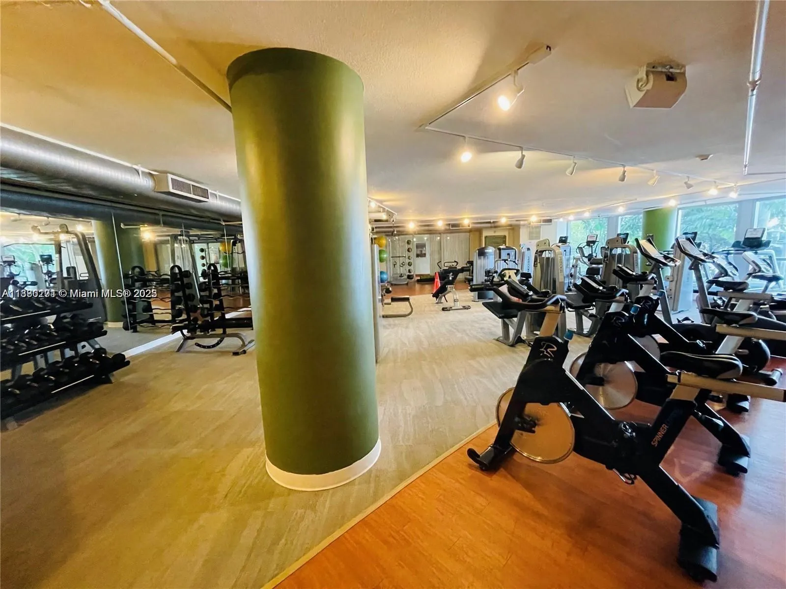 2681 N Flamingo Rd, #1704S