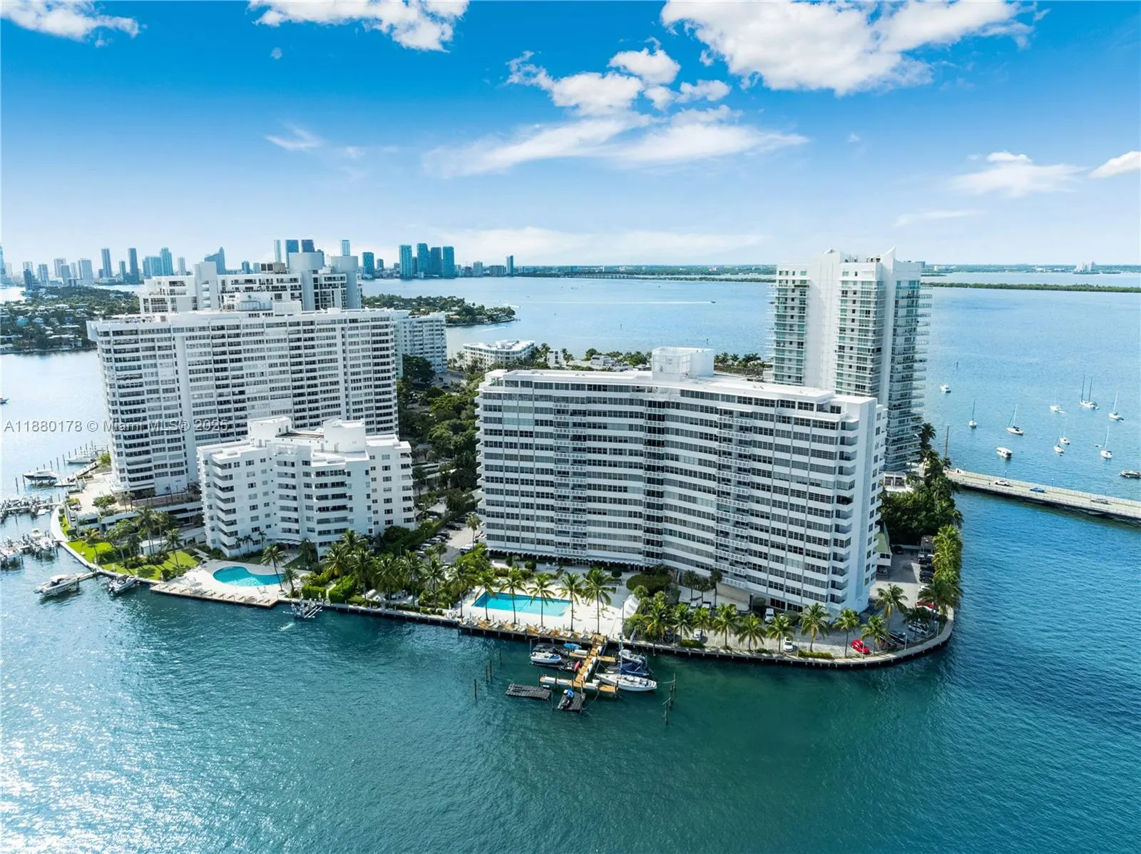 20 Island Ave, #702