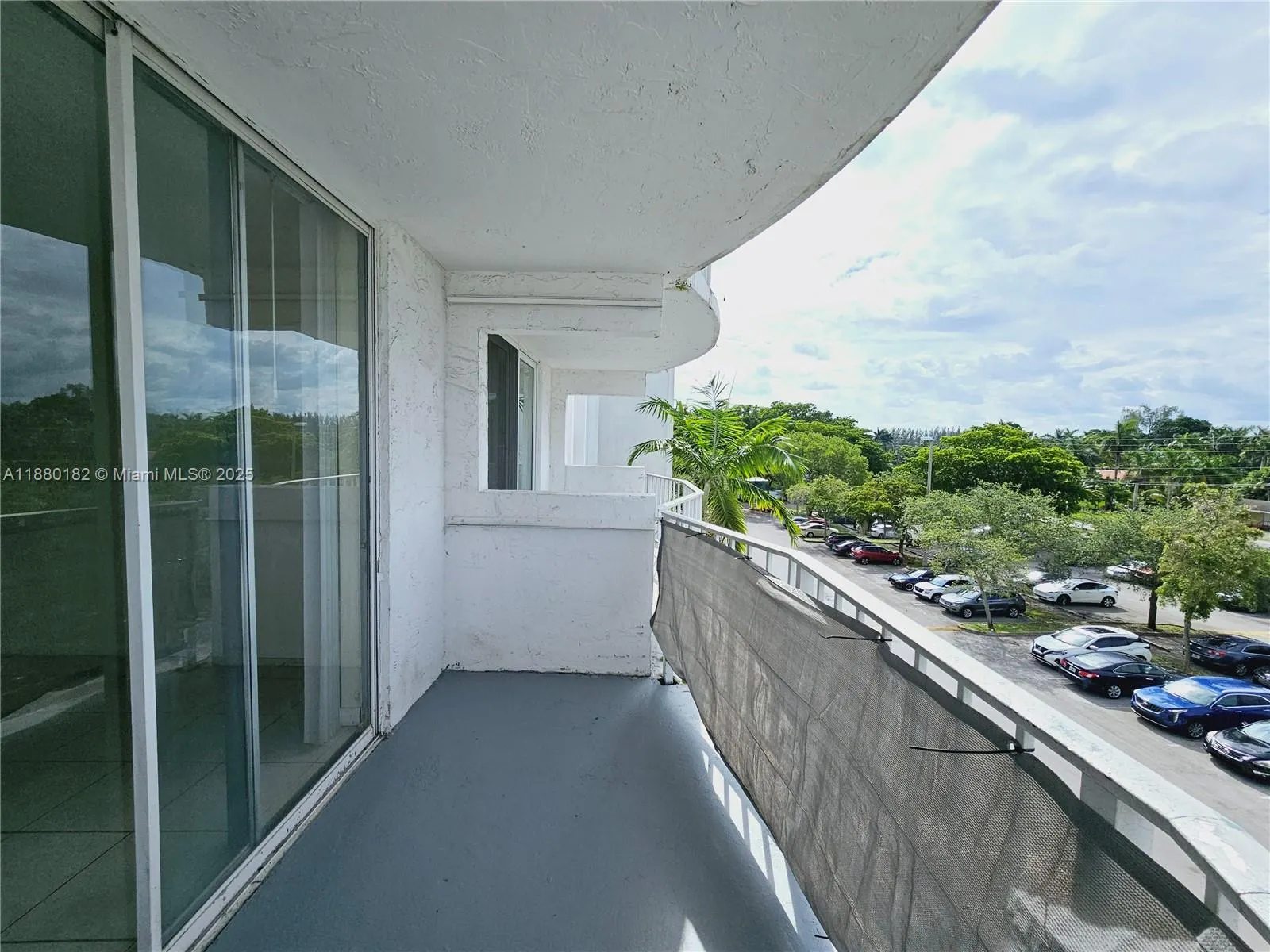 496 NW 165th St Rd, #D-409