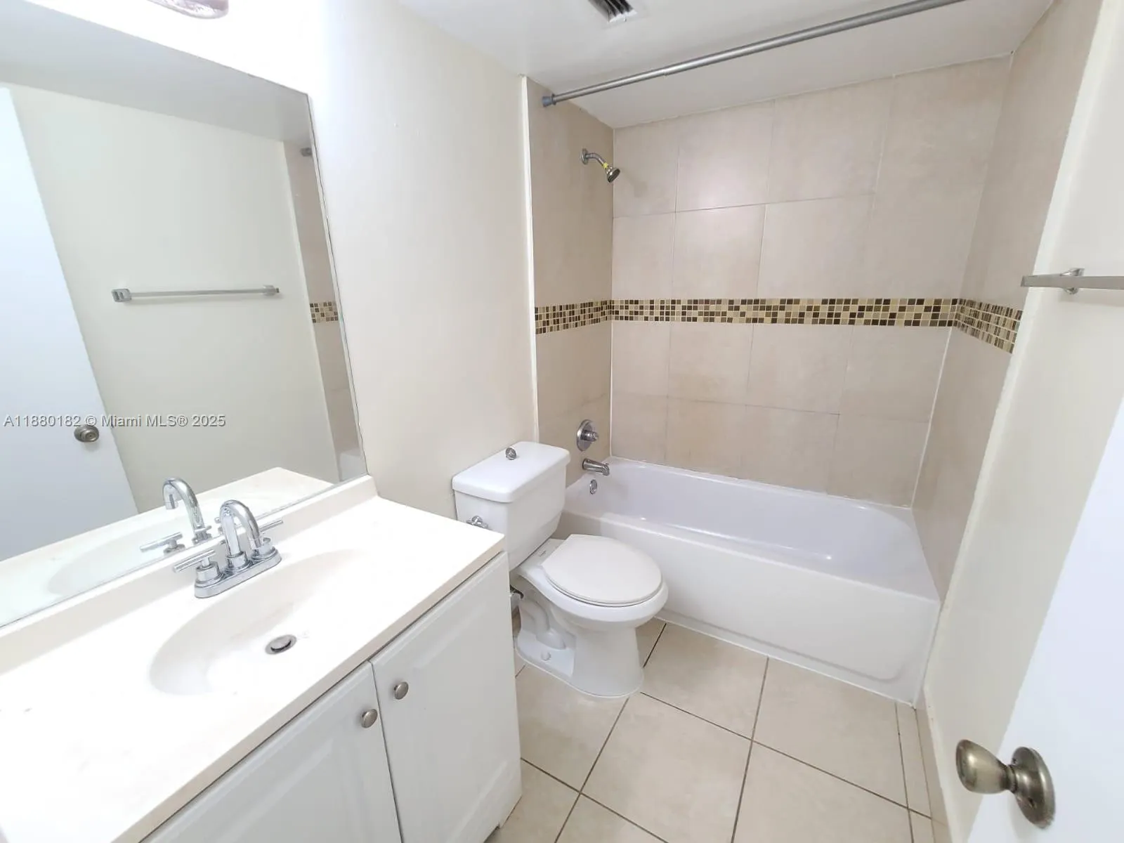 496 NW 165th St Rd, #D-409