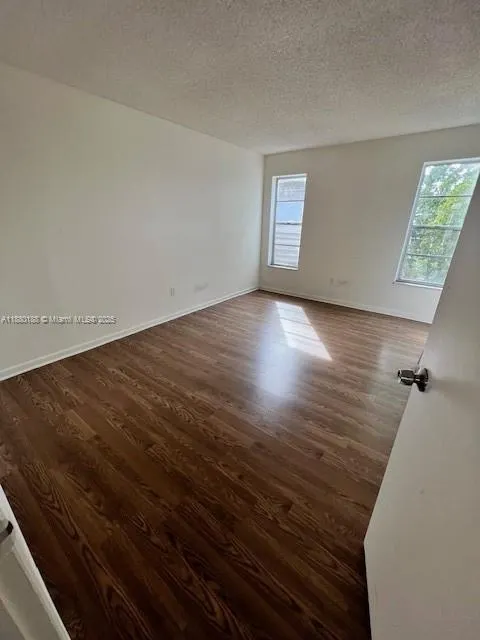 2800 NW 56th Ave, #H401