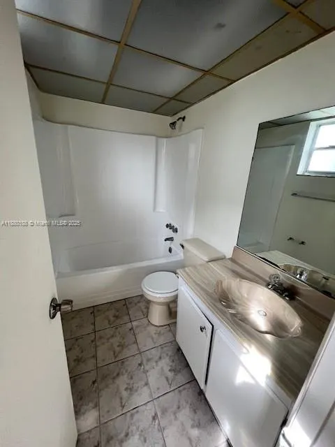 2800 NW 56th Ave, #H401