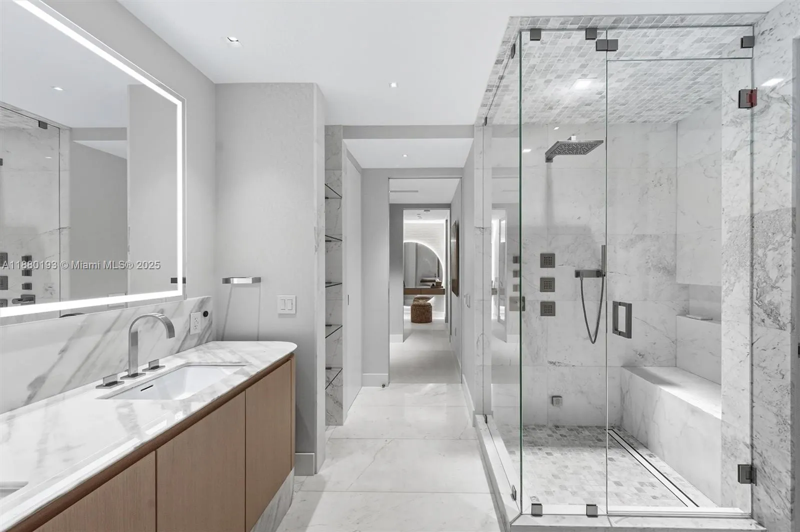 5959 Collins Ave, #1804 / 1805