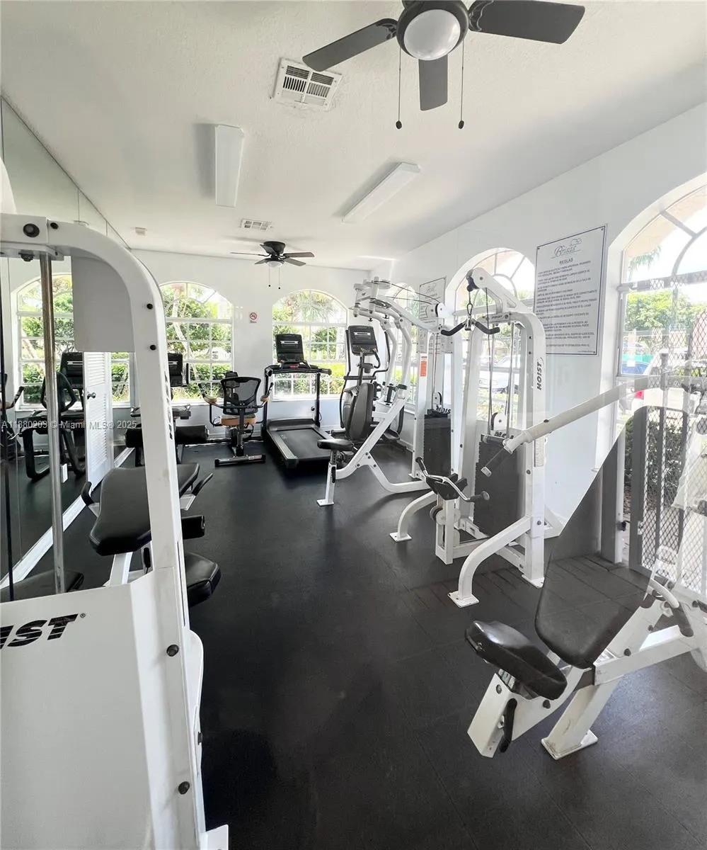 5600 NW 114th Pl, #103
