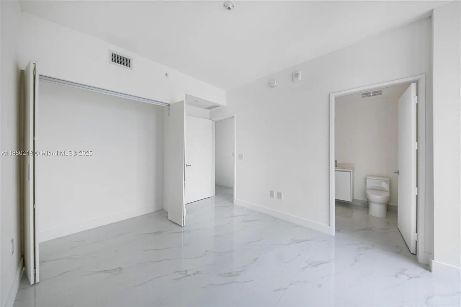 700 NE 24th, #3107