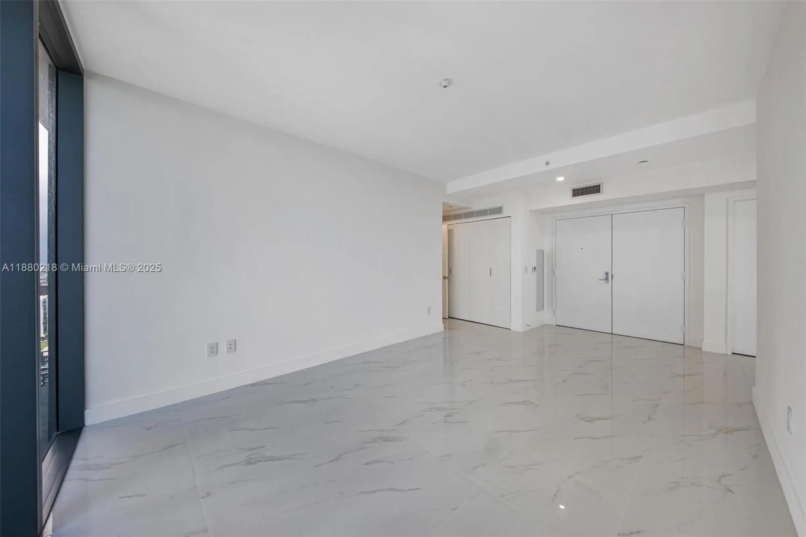700 NE 24th, #3107