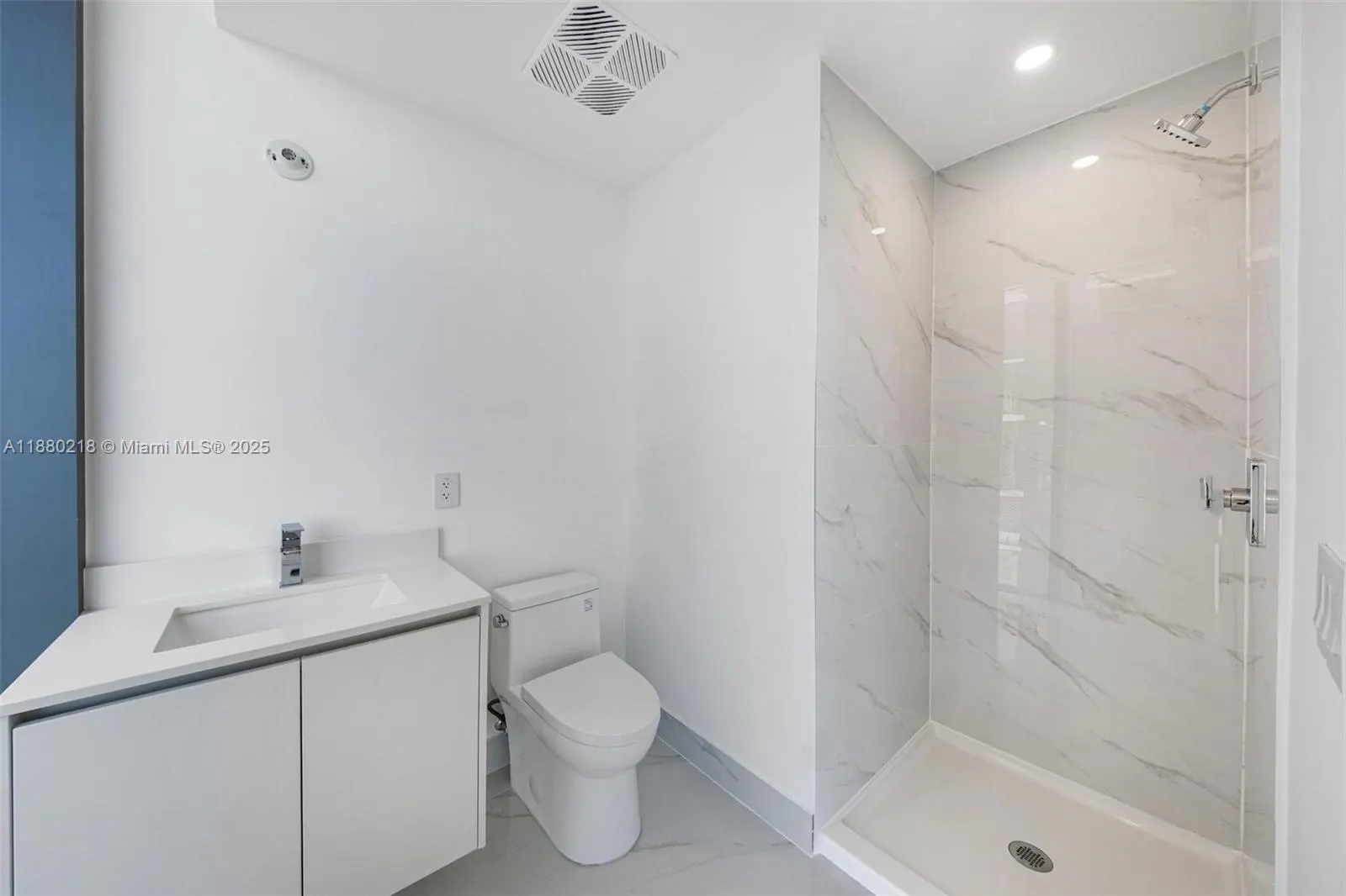 700 NE 24th, #3107