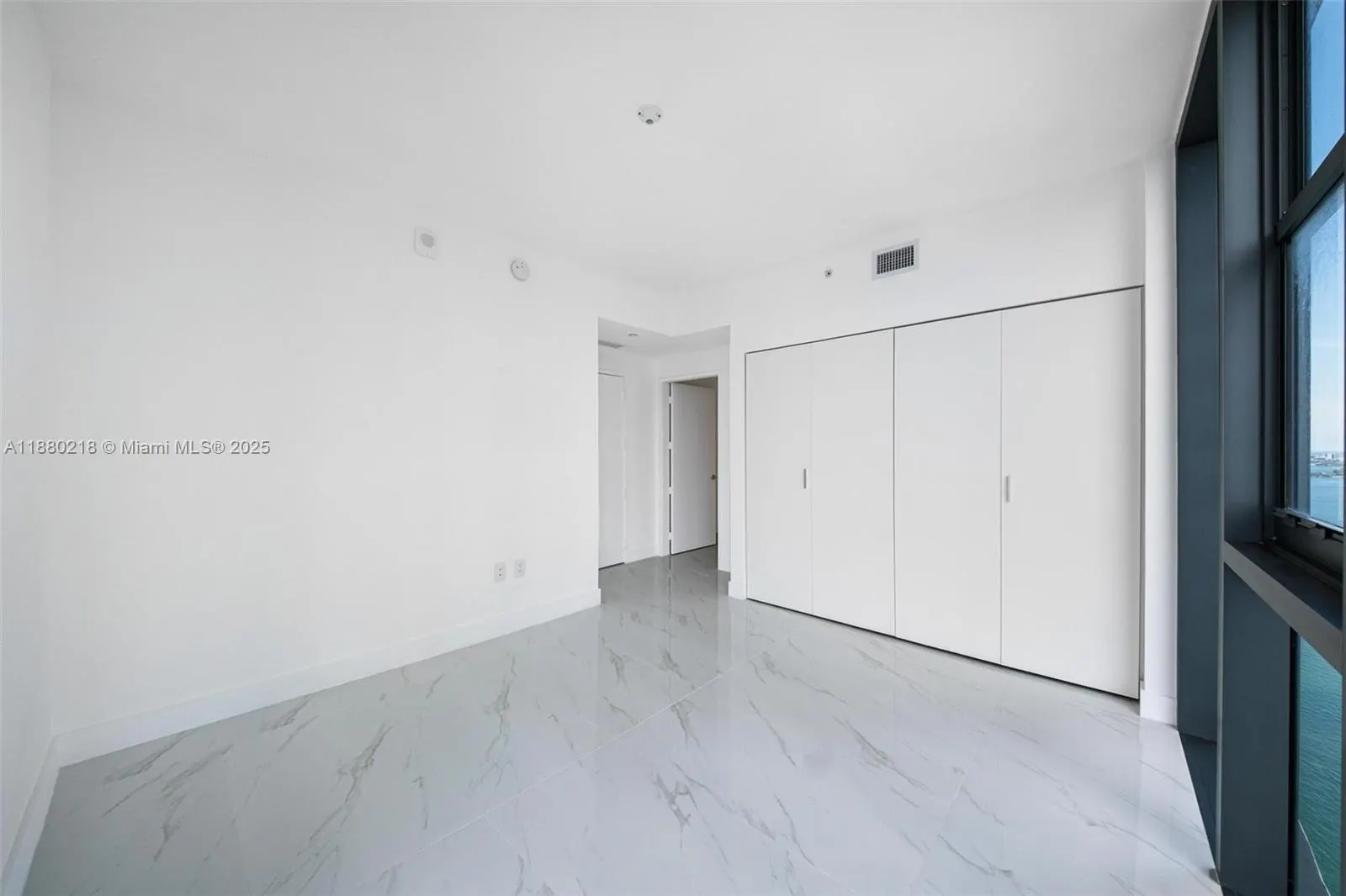 700 NE 24th, #3107