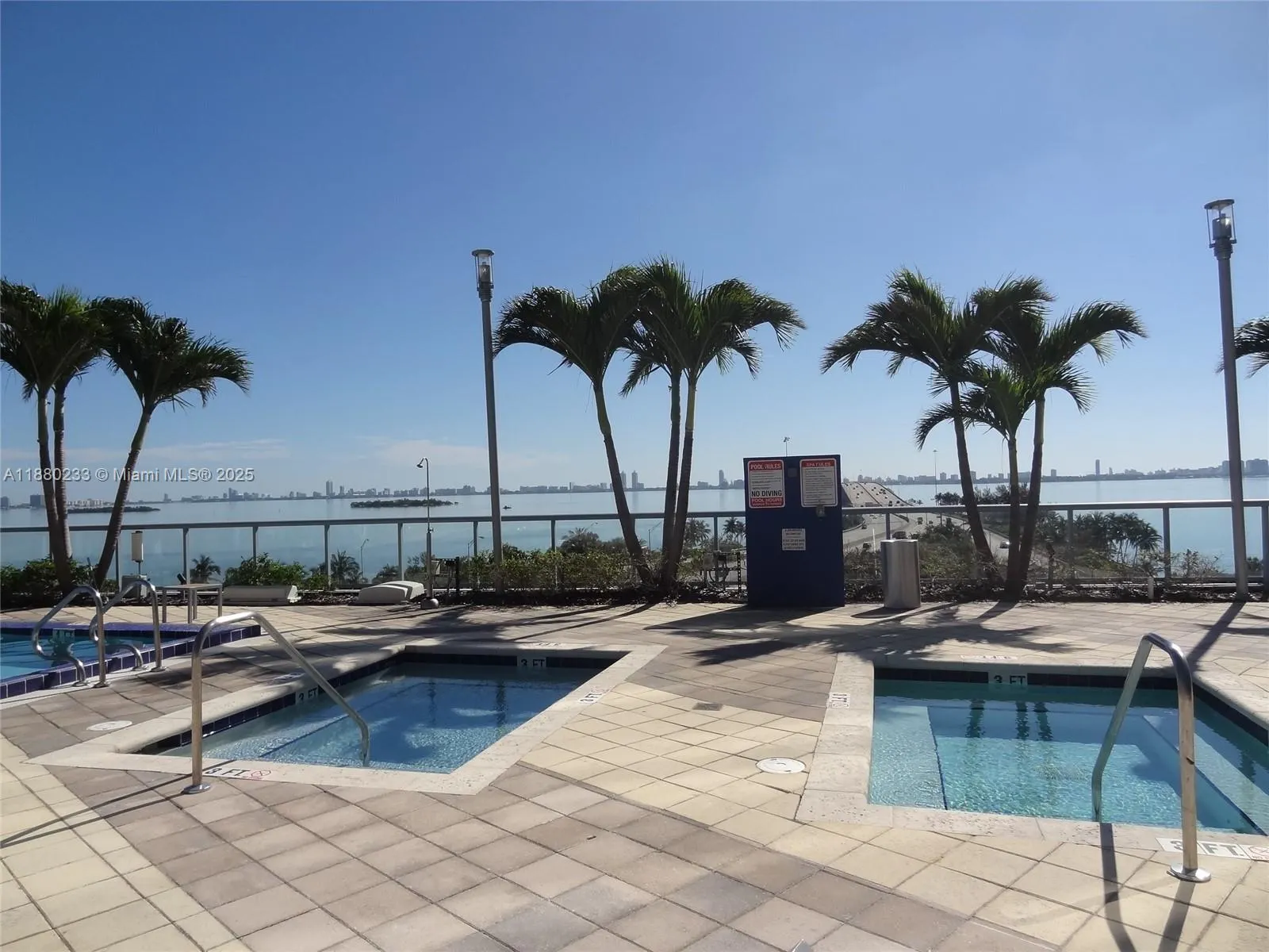 601 NE 36th St, #2708