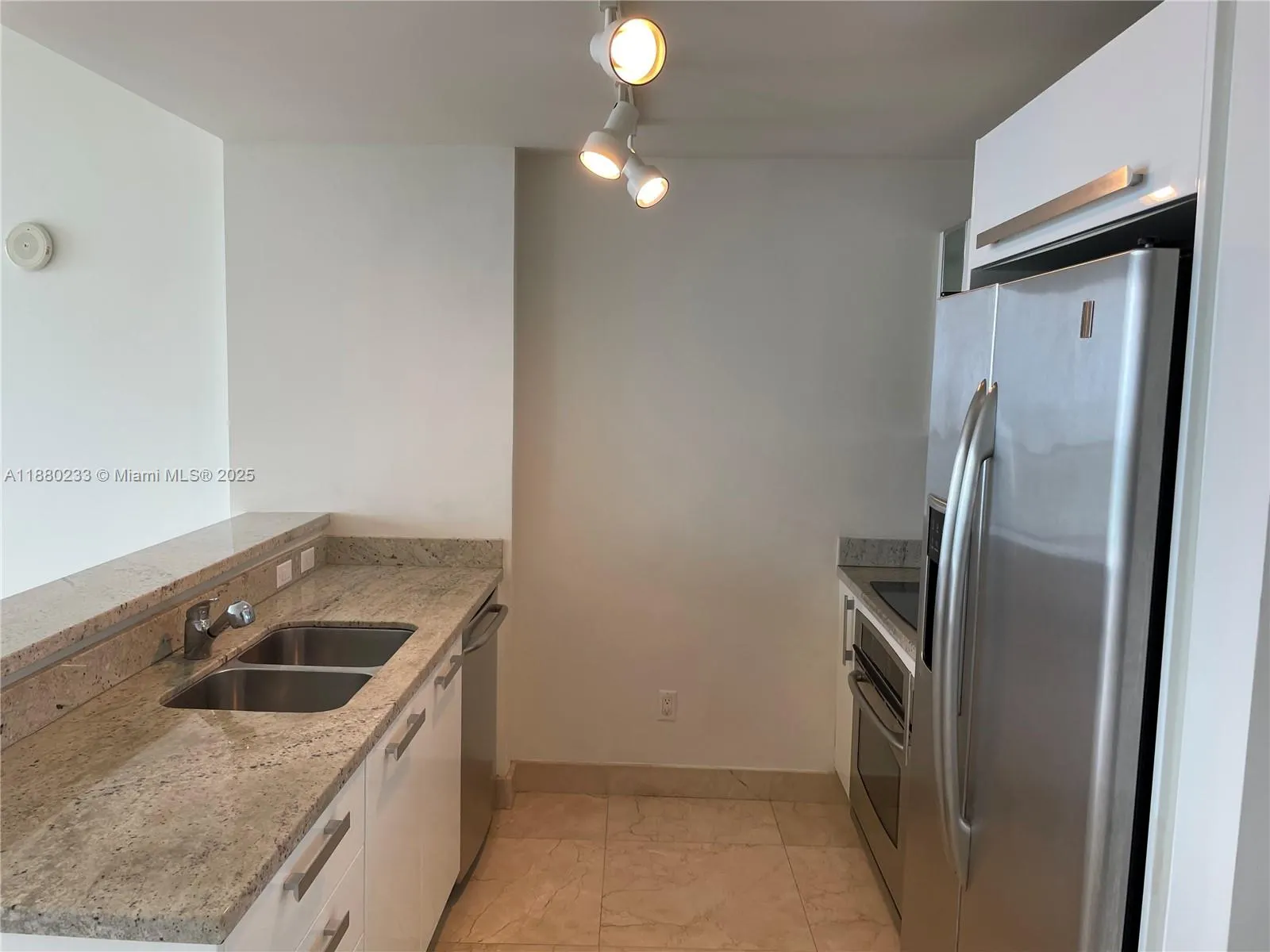 601 NE 36th St, #2708