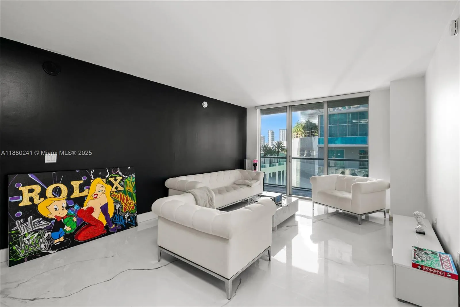55 SE 6th St, #1203