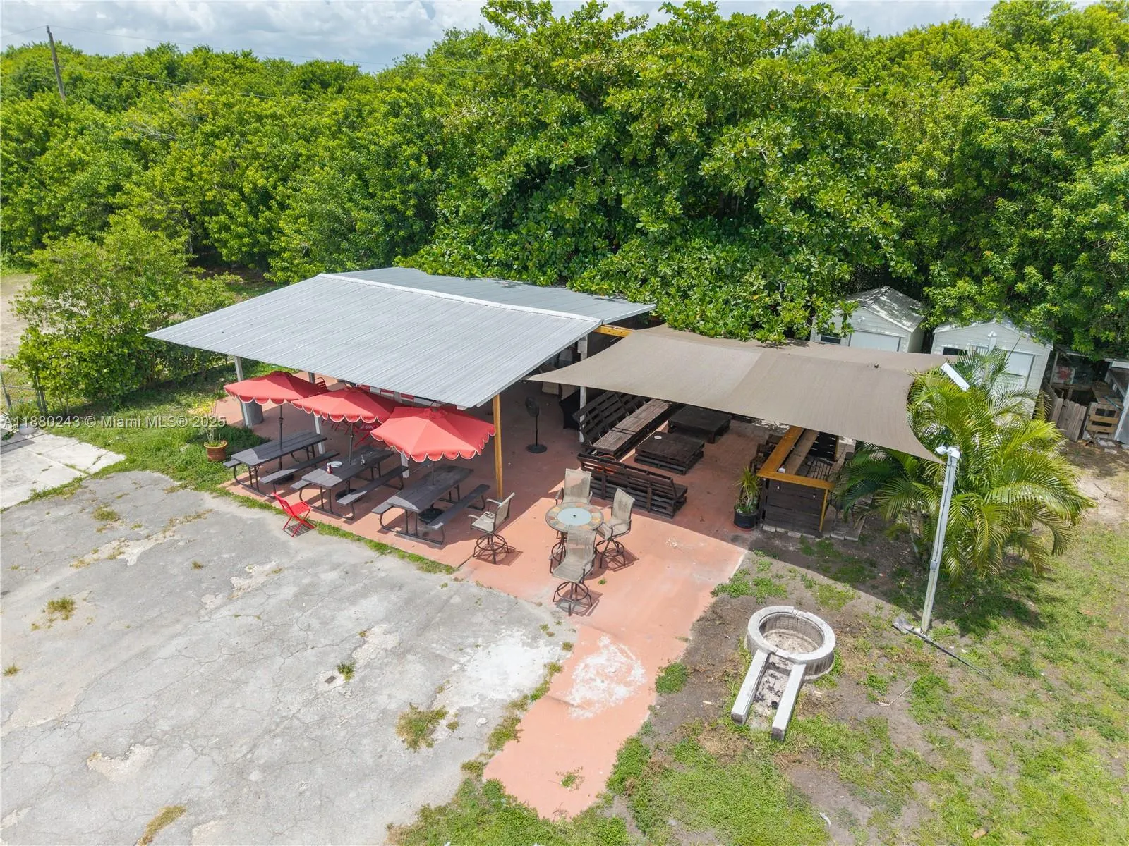 18690 SW 100th St